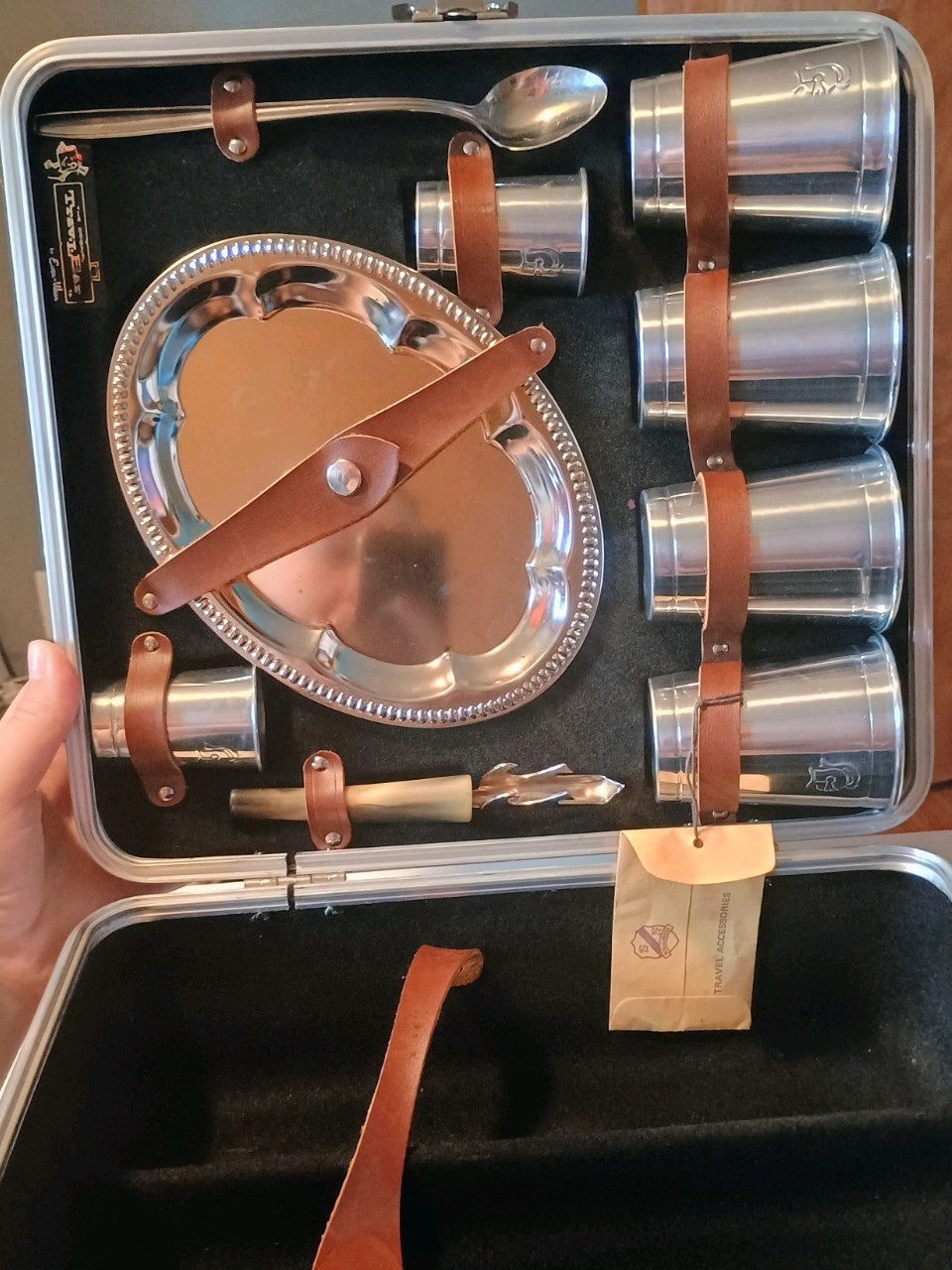 Vintage Ever-Wear Executair 707 Trav-L-Bar Portable Travel Bar Set Complete Key