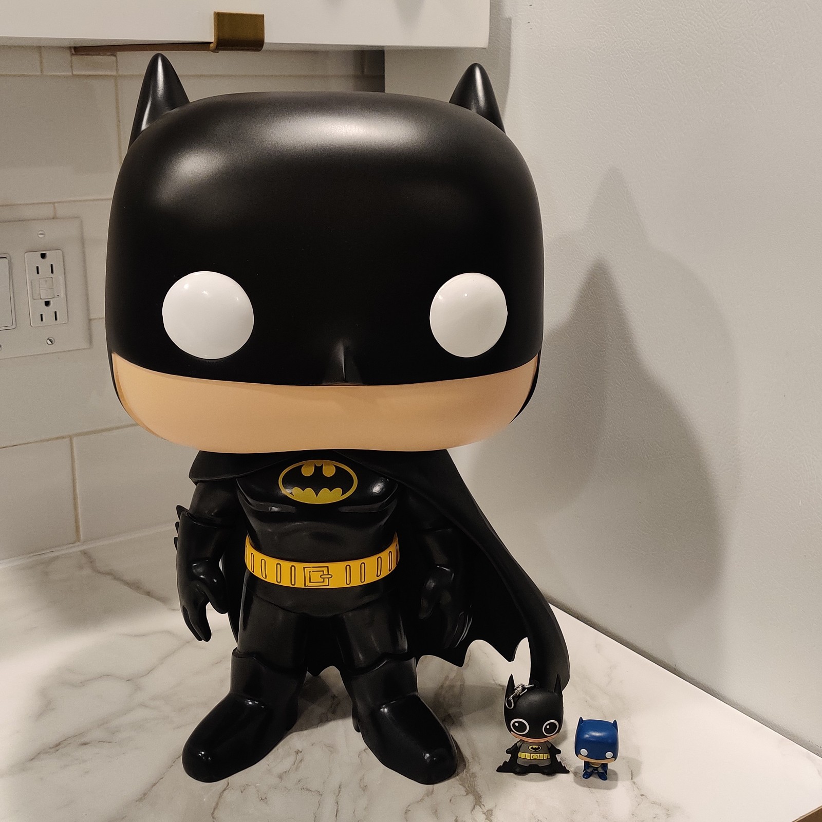 Funko Pop Mega DC Batman 18 In Tall Classic Collection Vinyl Figure #01