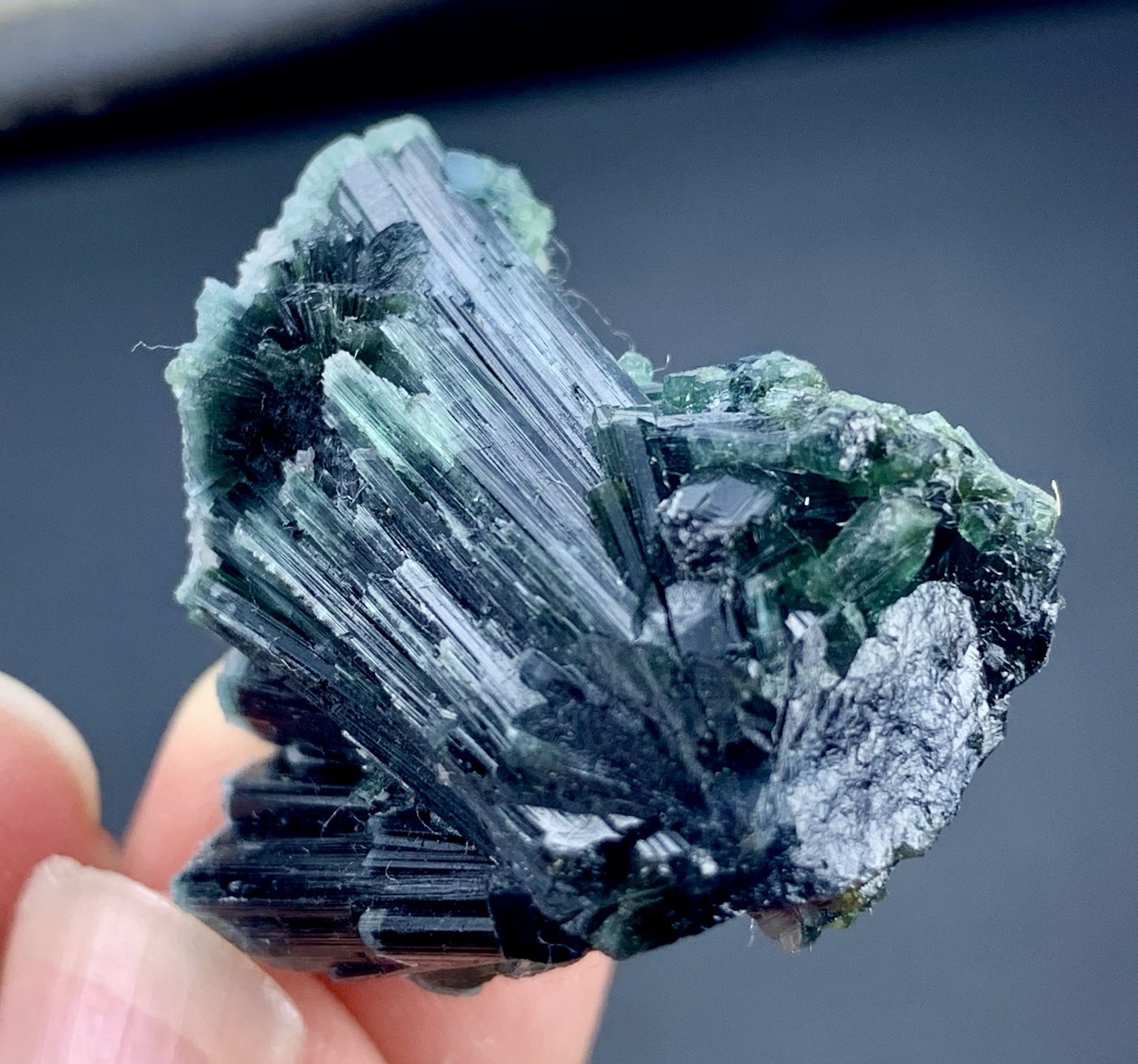 70 Cts Tourmaline Crystals Bunch With Specimen From Afghanistan.