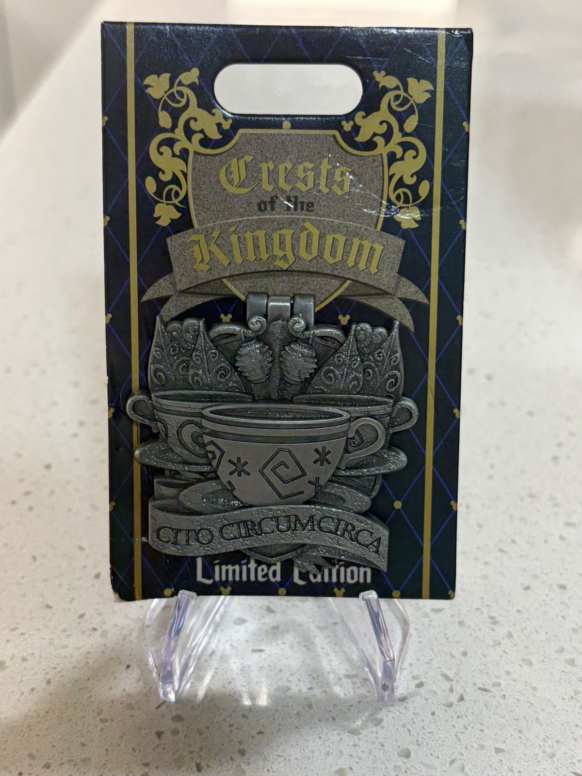 2019 Disney Crests Of The Kingdom Mad Tea Party Teacups LE 2000 Pin
