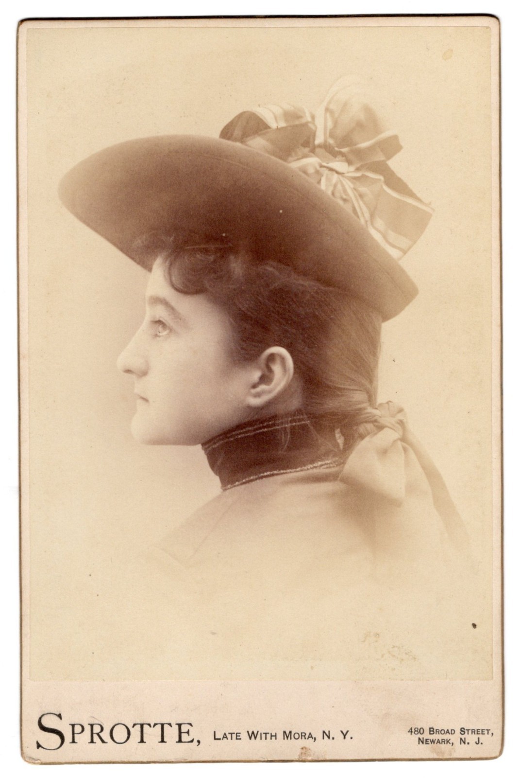 Victorian Woman : Large Hat :Sprotte Late with Mora Newark NJ Cabinet Card c1890