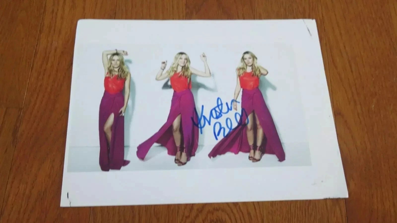 Kristen Bell Autographed Hand Signed 8.5x11 Photo Frozen Veronica Mars DAMAGE