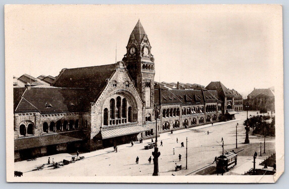 Antique France Postcard METZ la Gare Railroad Station 1945 RPPC