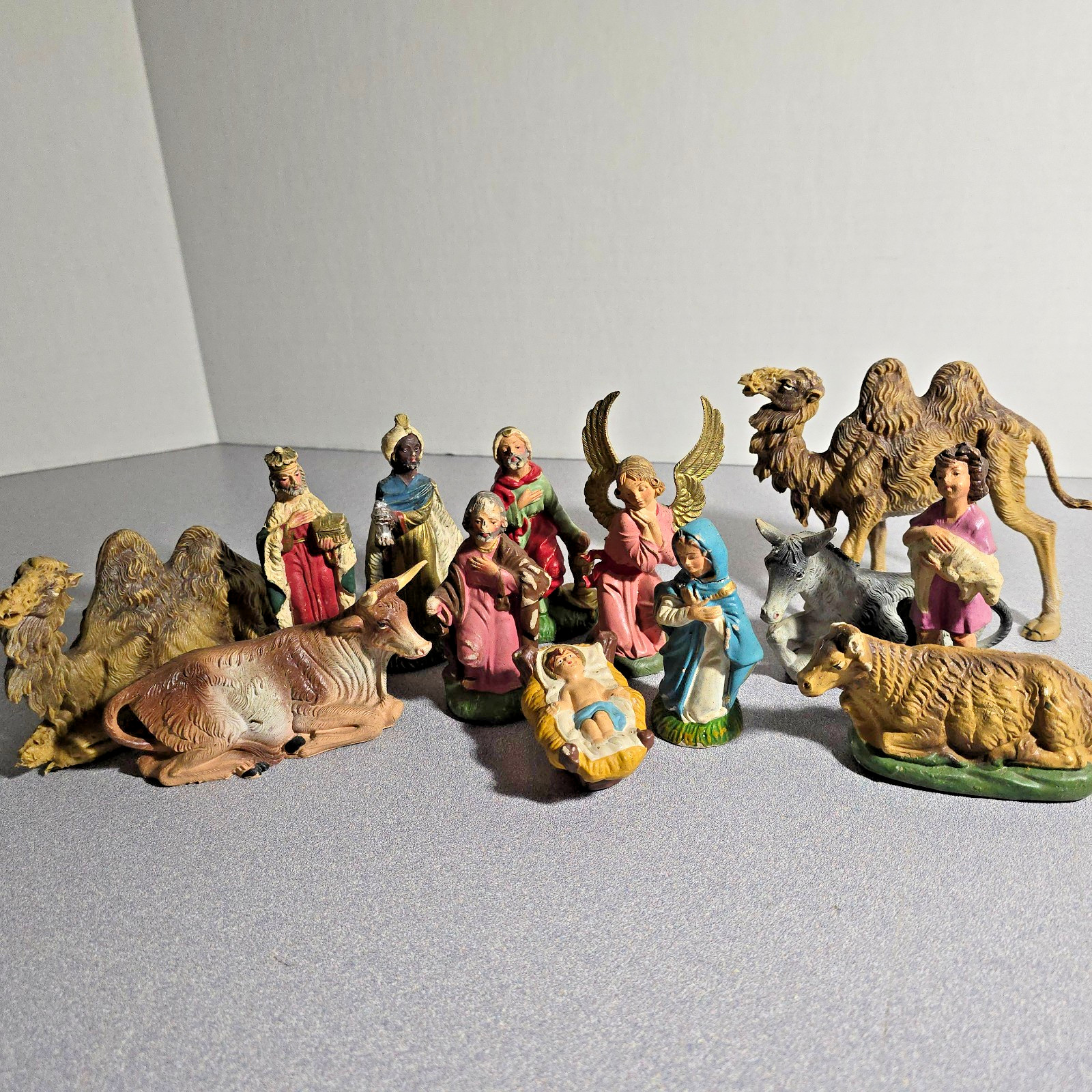 Vtg 13pc Nativity Christmas Set 4\