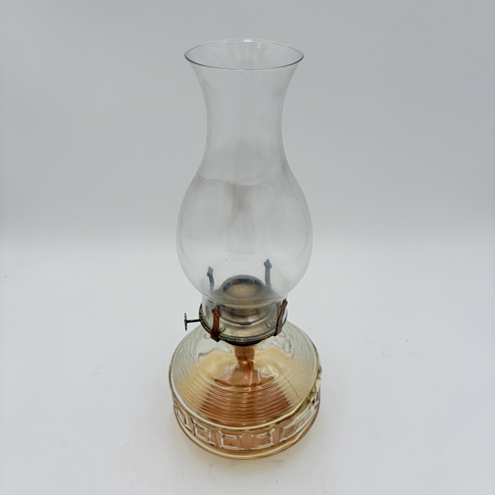 Risdon Danbury CT Eagle Burner Clear Glass Kerosene Oil Lamp w Chimney
