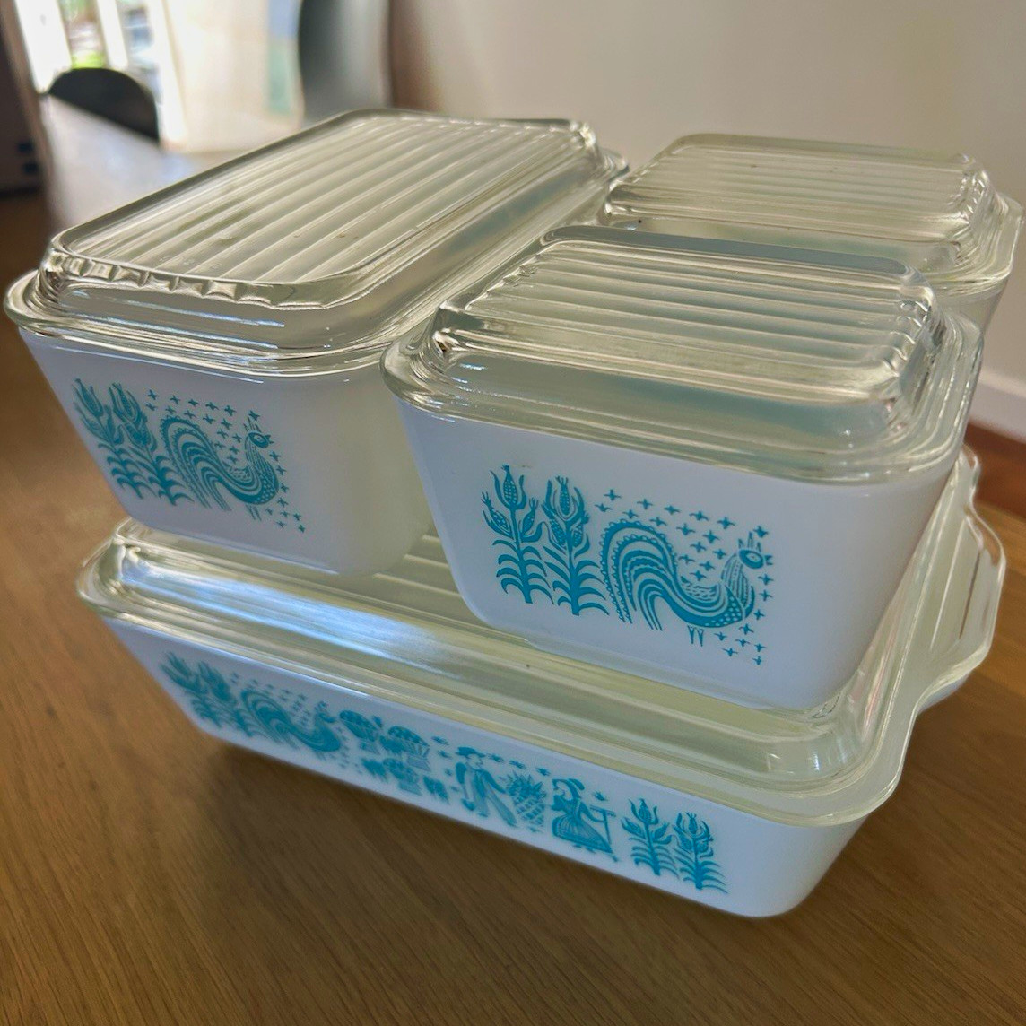 Vintage Pyrex Butterprint Turquoise 500 Series Refrigerator Set with Lids - Comp