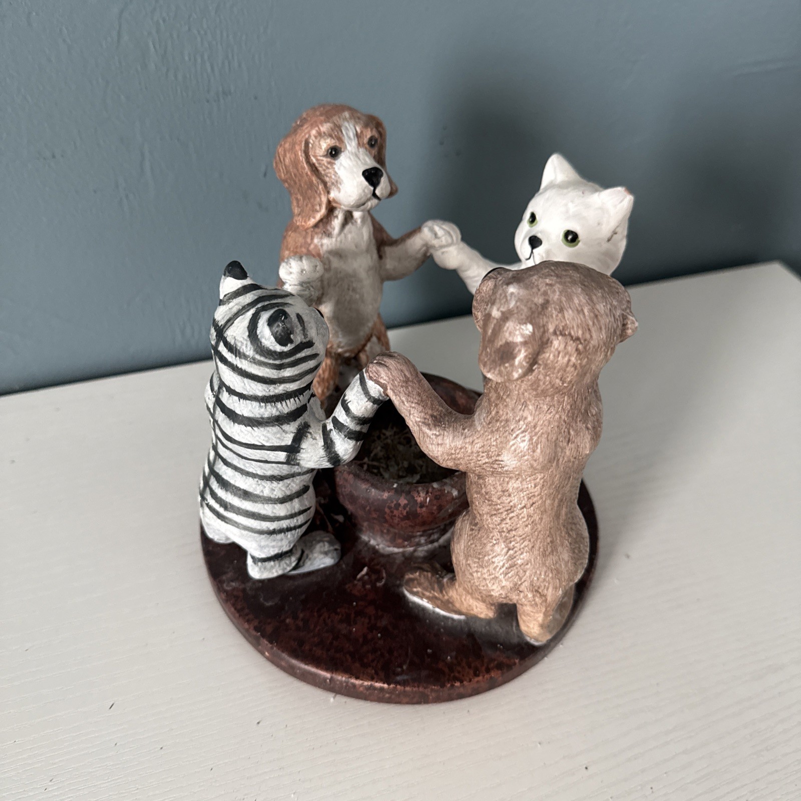 Vintage  Penco 2000 Circle Of Friends Pets Cats Dogs Tealight Candle Holder