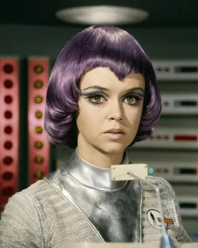 Ufo Gabrielle Drake Stunning Portrait In Purple Wig Shado Uniform 4x6 Picture