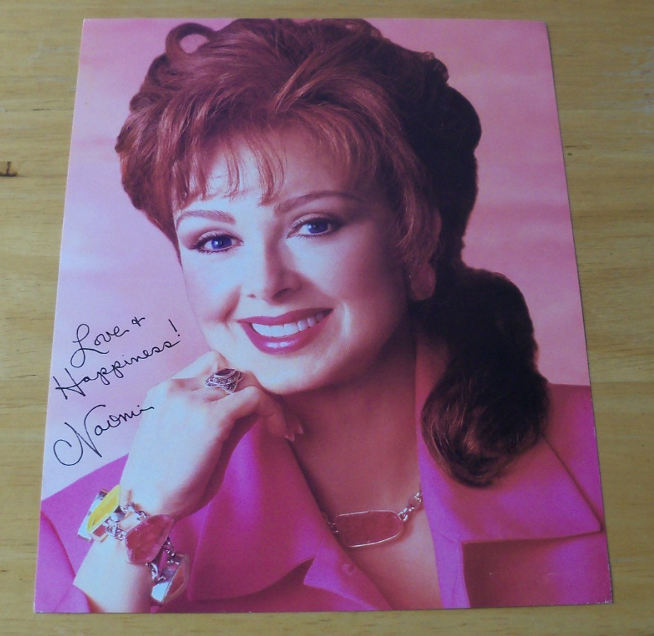 Naomi Judd fan club photo