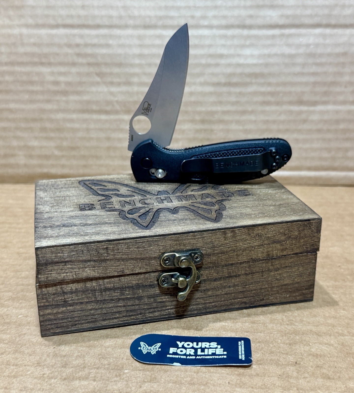 Benchmade Mini Griptilian 555-S30V Black Grivory Sheepsfoot Pocketknife w/Box