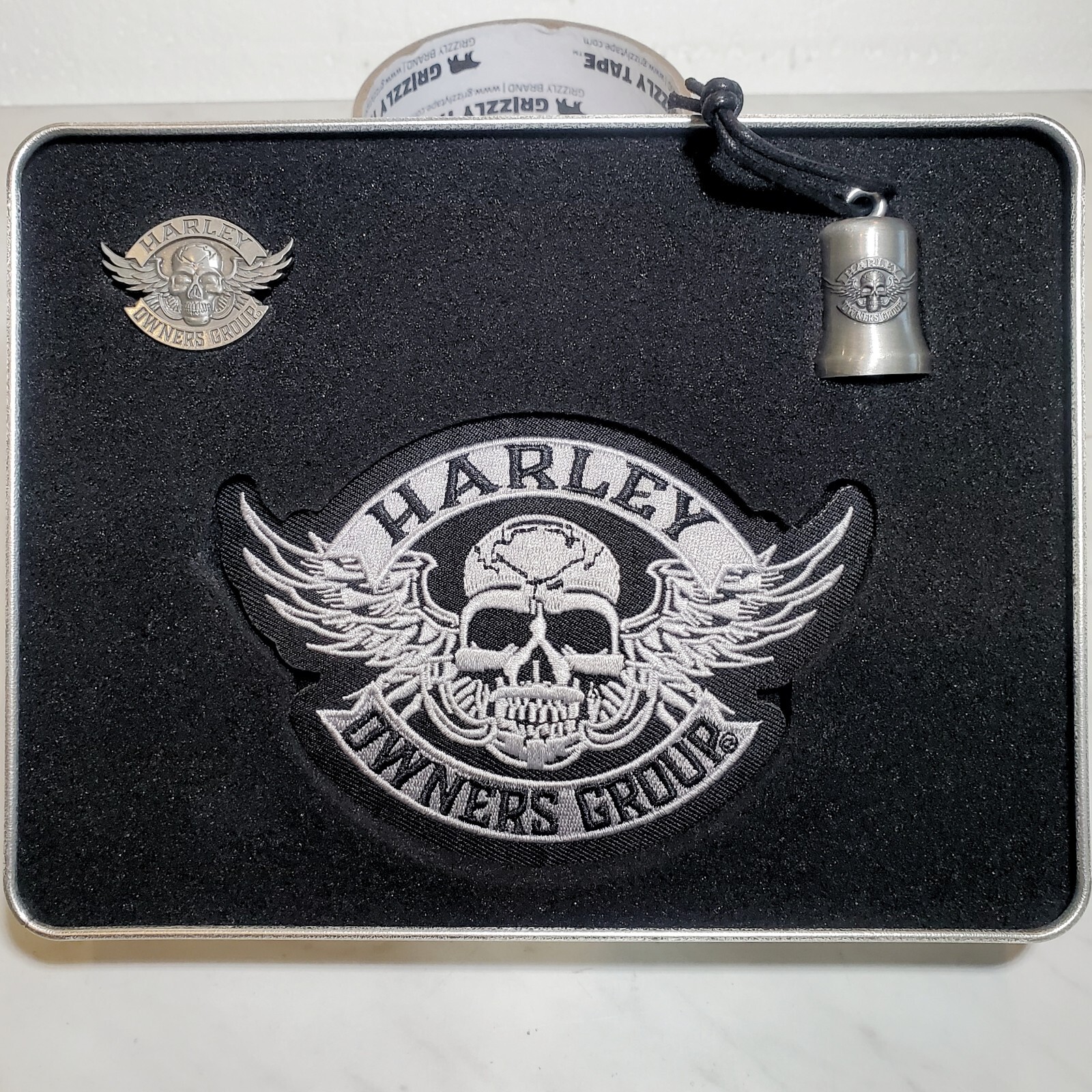 Harley-Davidson HOG Welcome Kit Patch Pin Bell Skull w/ Wings Owner\'s Group
