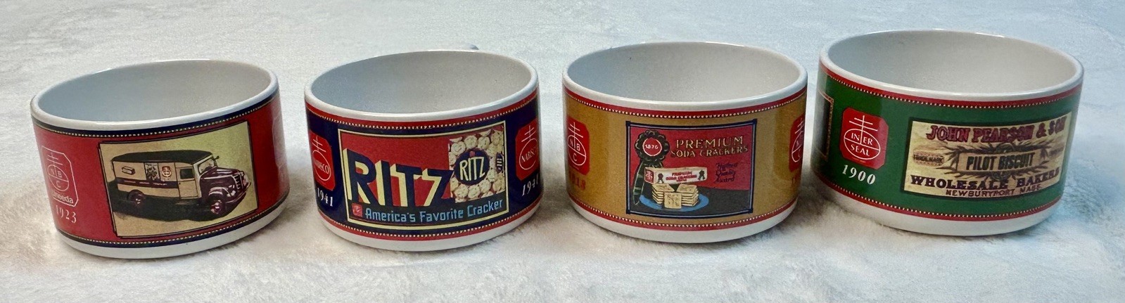 Nabisco 4 Soup Chili Mugs Bowls, Ritz, Uneeda, Oysterettes, Soda Crackers