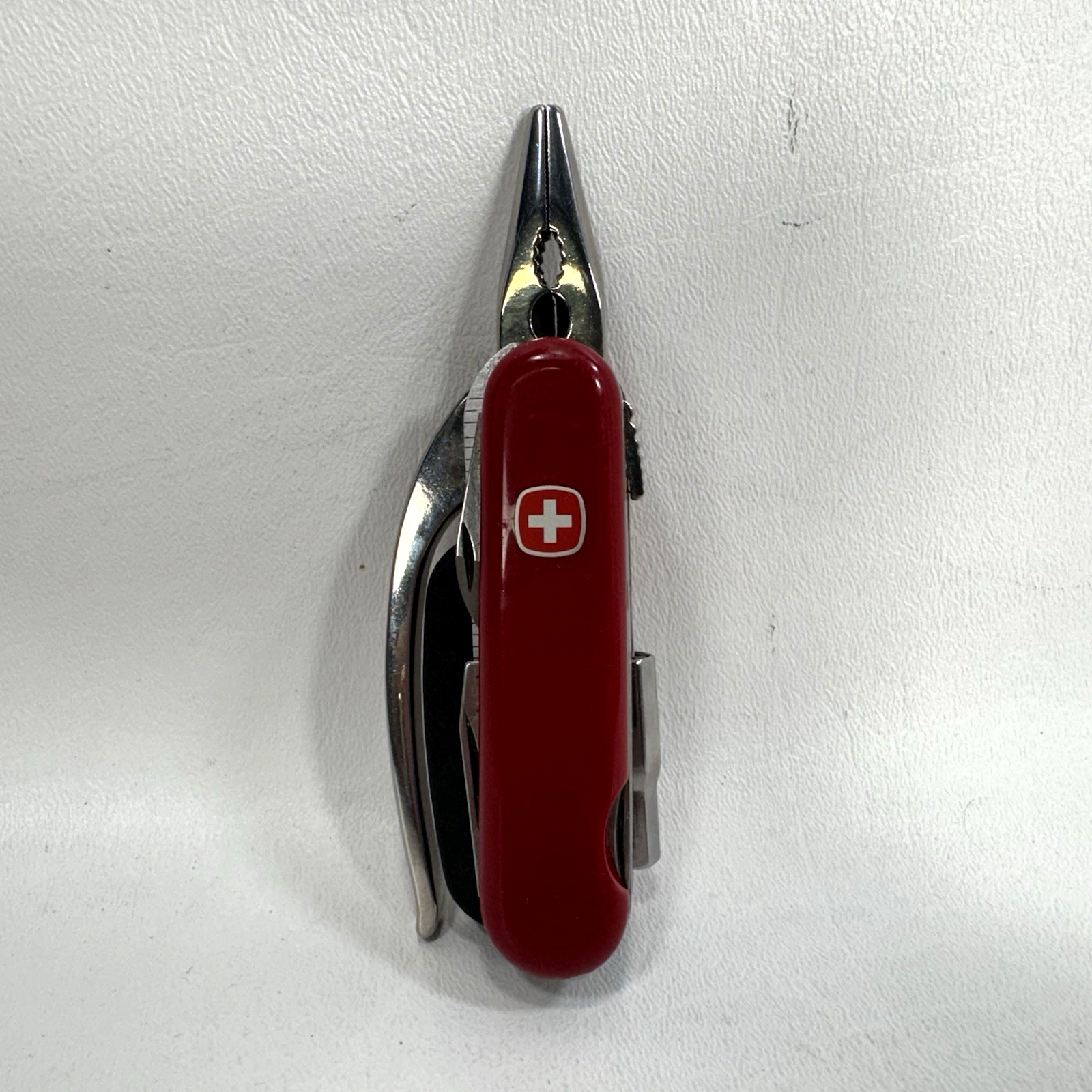 Wenger Pocket Mini Grip Camping Multi Tool with Pliers