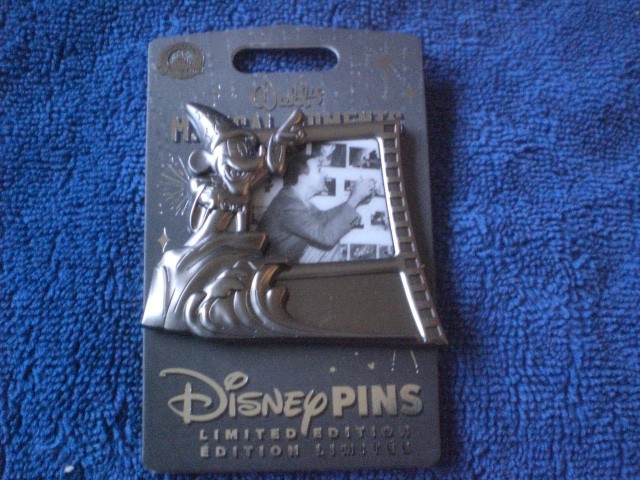 Disney 2026 DLR Disneyland  Walt's Magical Moments  SORCERER MICKEY   LE Pin