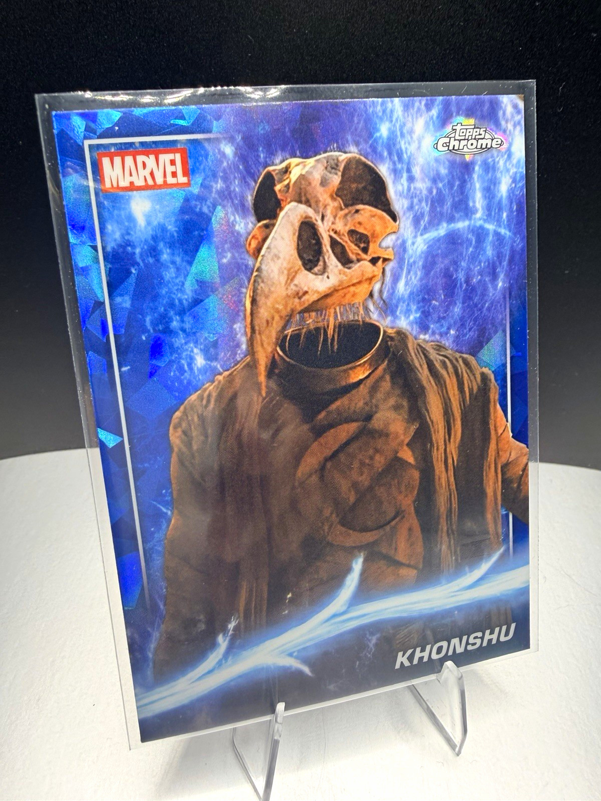 Topps Chrome 2022 Marvel Moon Knight Khonshu Phase Four #130 Trading Card