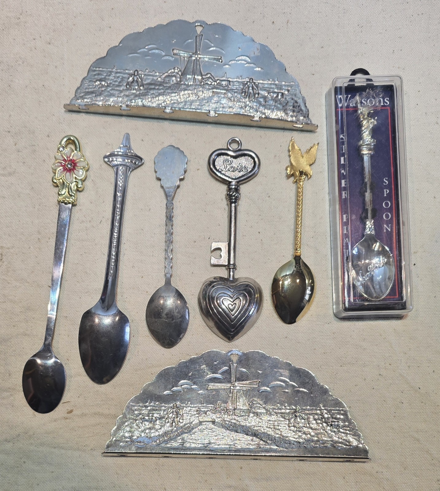 Vintage Souvenir Spoon Lot of 6 with 2 Matching Metal Windmill Display Holders