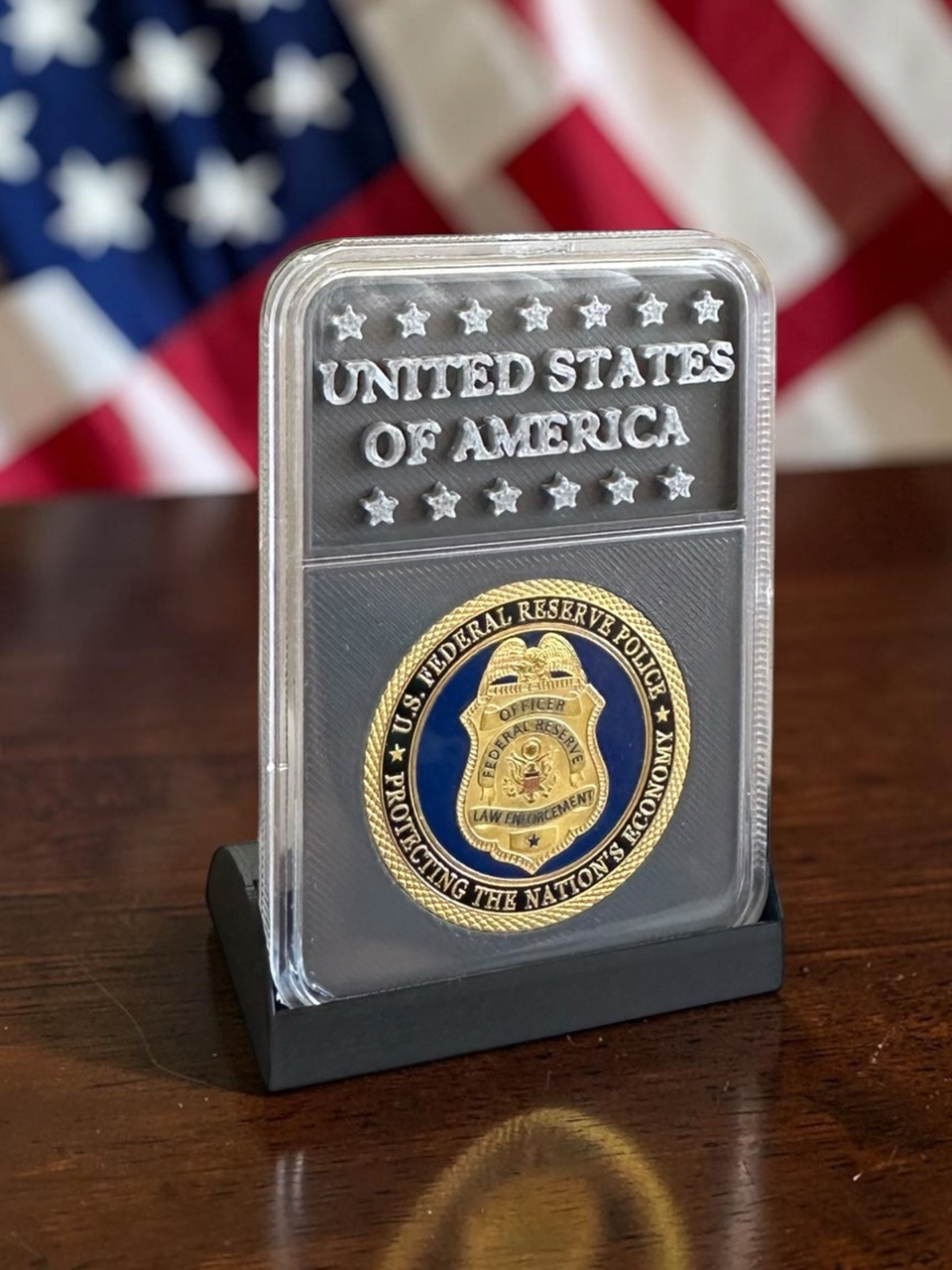 U S FEDERAL RESERVE POLICE Challenge Coin in MACE Signature Display ·IN STOCK·