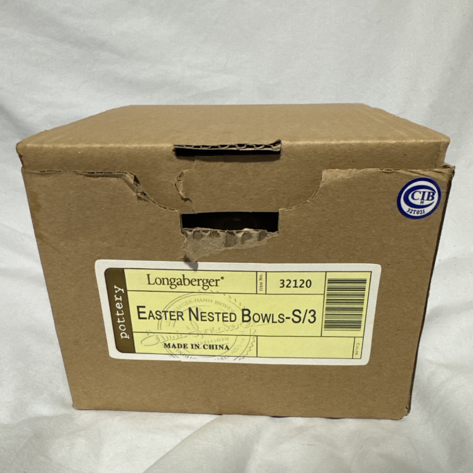 NEW IN BOX Vintage Longaberger Pottery Easter Nesting Bowls Set of 3  