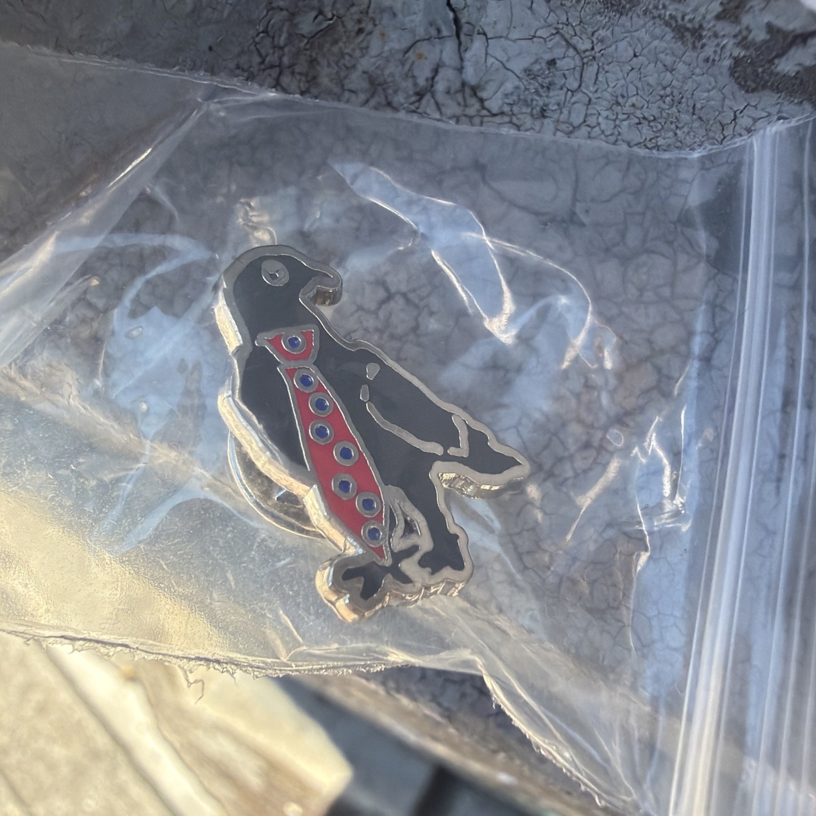 Harry Styles Popup pin 19 Out Of 30 10/07/26 Pigeon With Tie