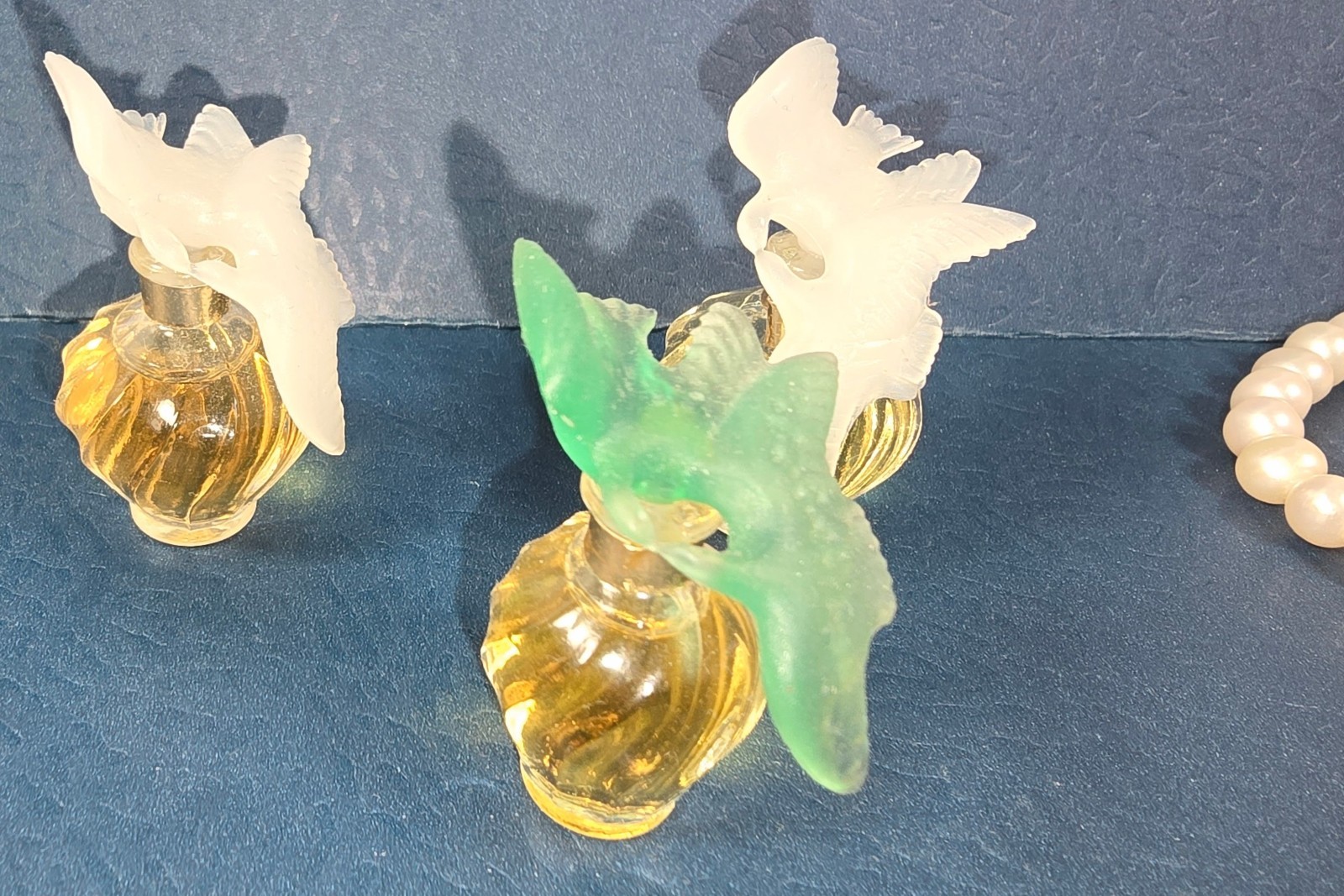 Rare Vintage Nina Ricci L'Air du Temps Parfum Mini Lot of 3 Bottles Rare Vintage Nina Ricci L'Air du Temps Parfum Mini Lot of 3 Bottles