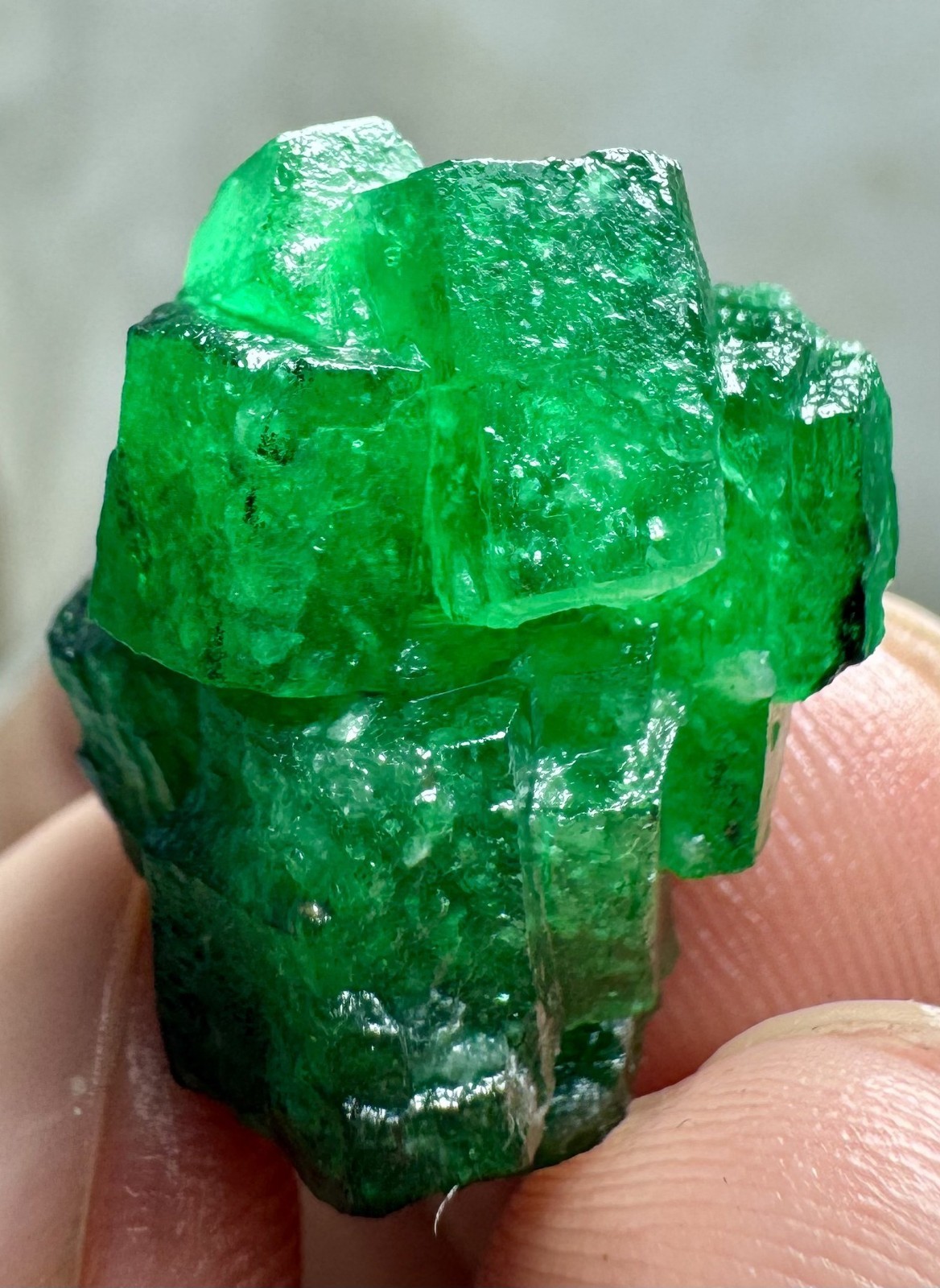 27CT,  Natural Top Quality Vivid Green Emerald Crystals Bunche From Swat @ PAK