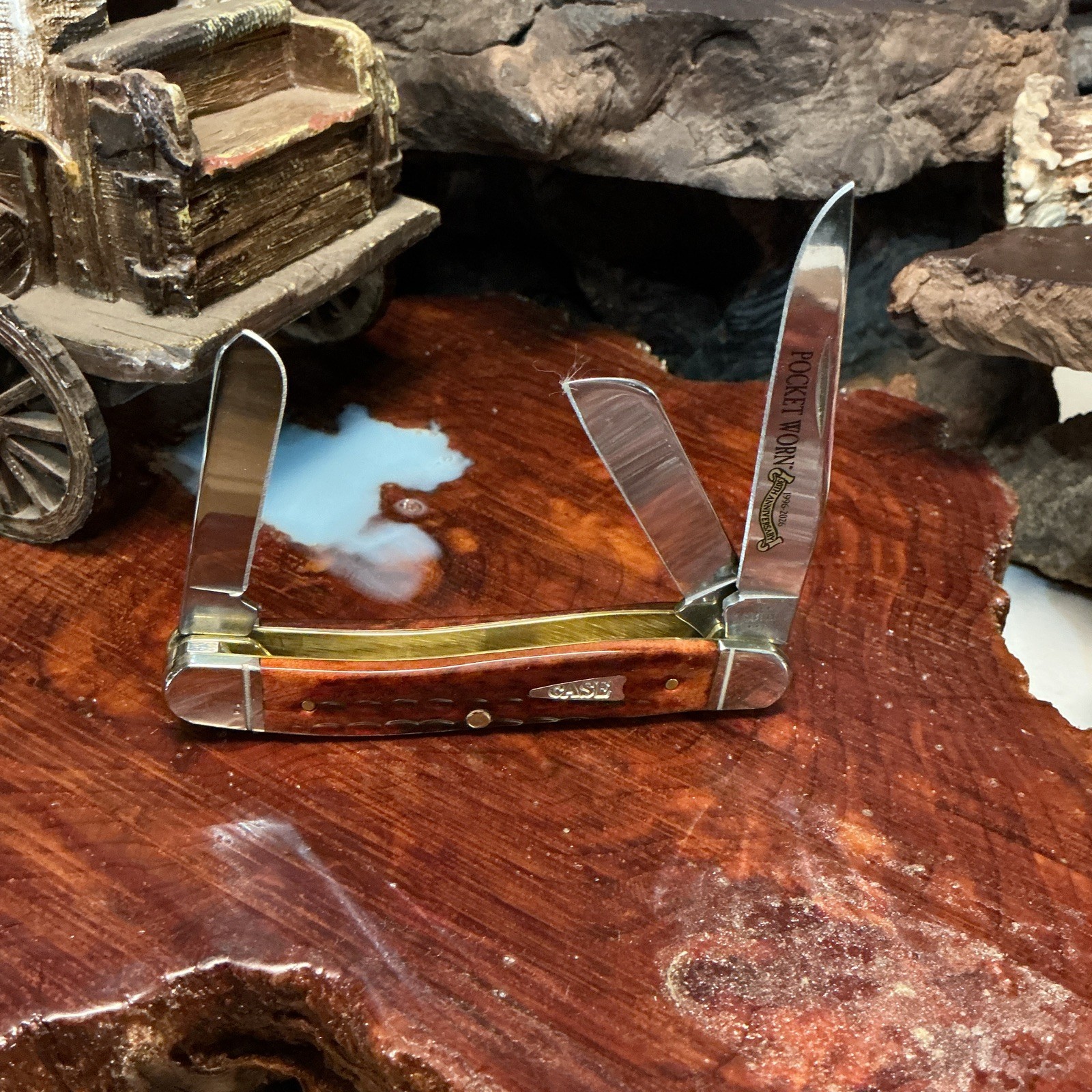 Case XX Pocket Worn 6318 SS Stockman 3-Blade Mahogany Bone SS Slipjoint