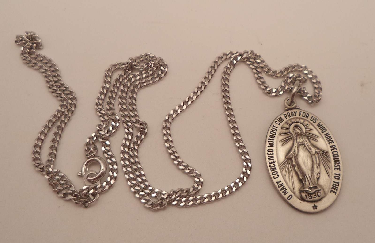 Vintage Chapel Sterling Silver Miraculous Medal Catholic Pendant 20