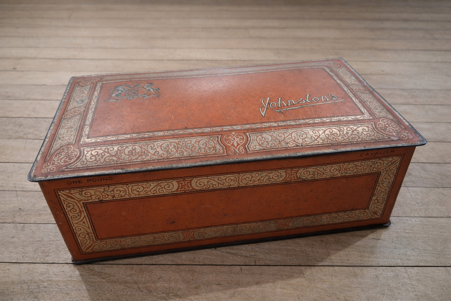 Johnston’s Chocolates Tin One Pound Cavalier Chicago Milwaukee Minneapolis