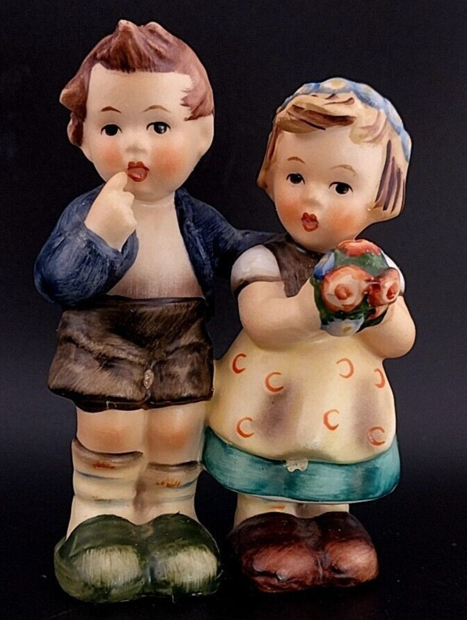 VTG Goebel Hummel Figurine # 214E  \