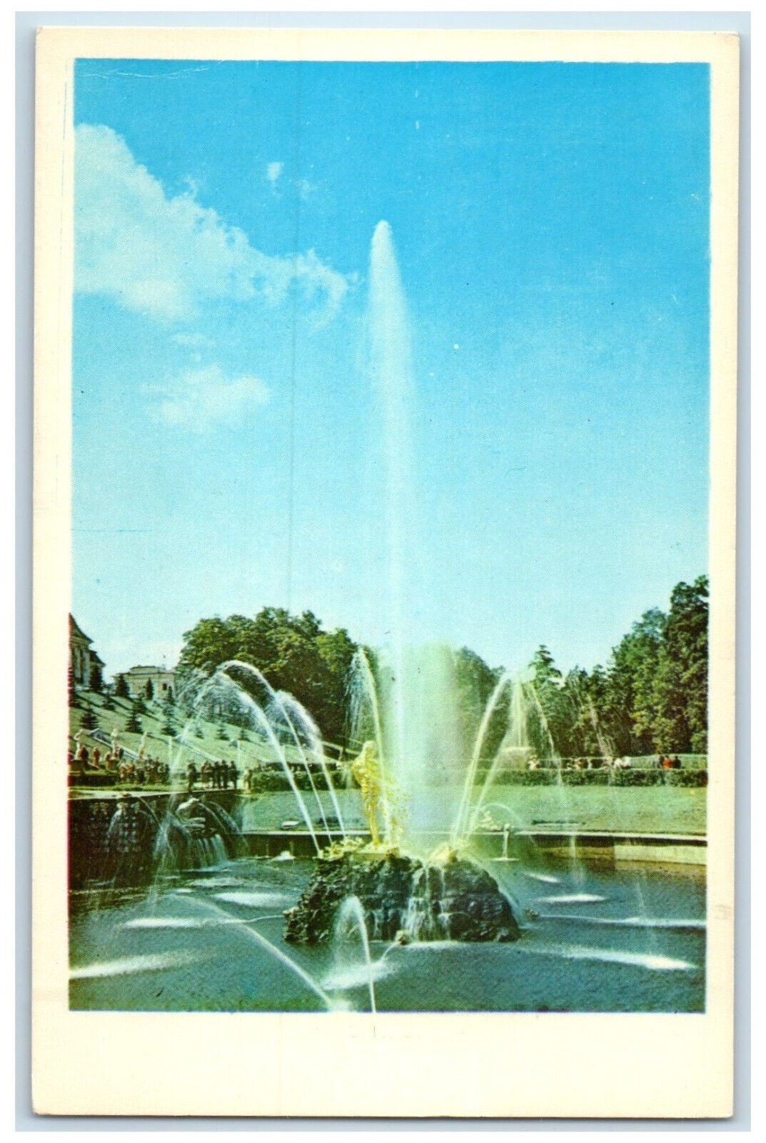 c1950\'s Petrodvorets Samson Fountain Saint Petersburg Russia Postcard