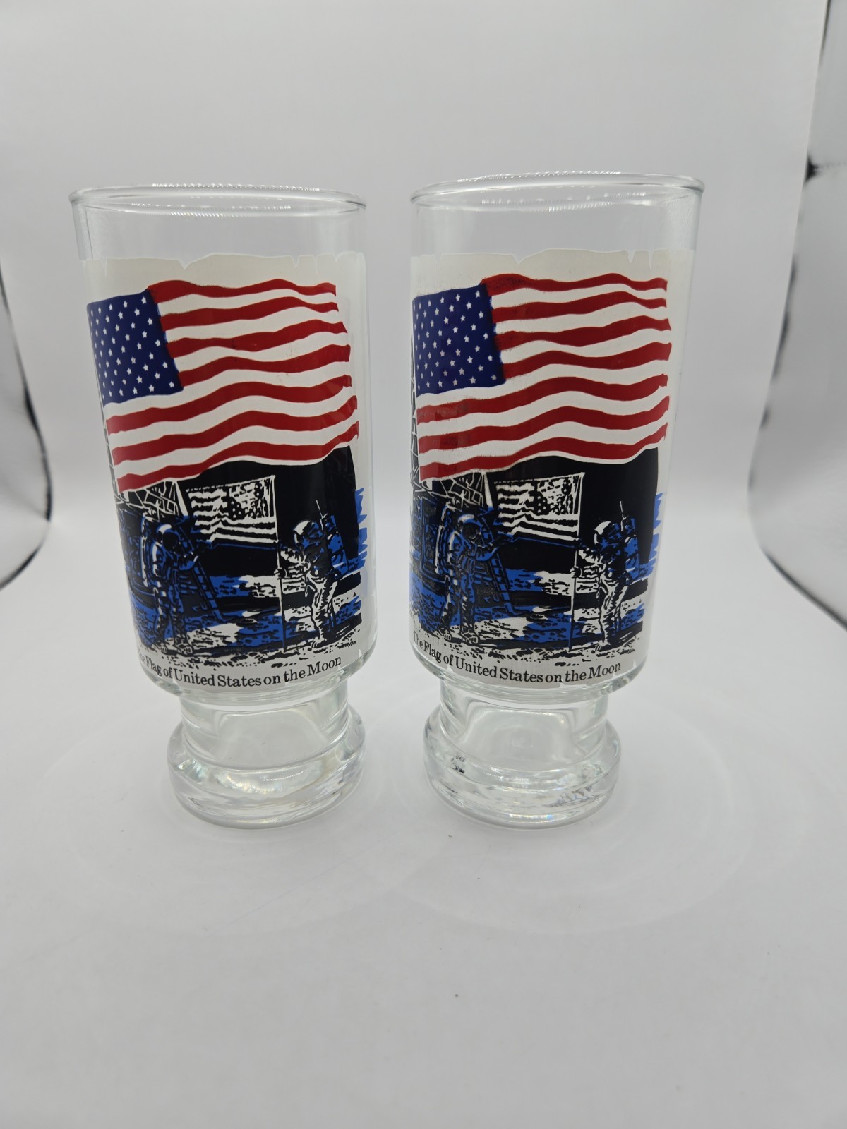 VTG National Flag Foundation 1976 Flag on the Moon Drinking Glass Set 2 4th July