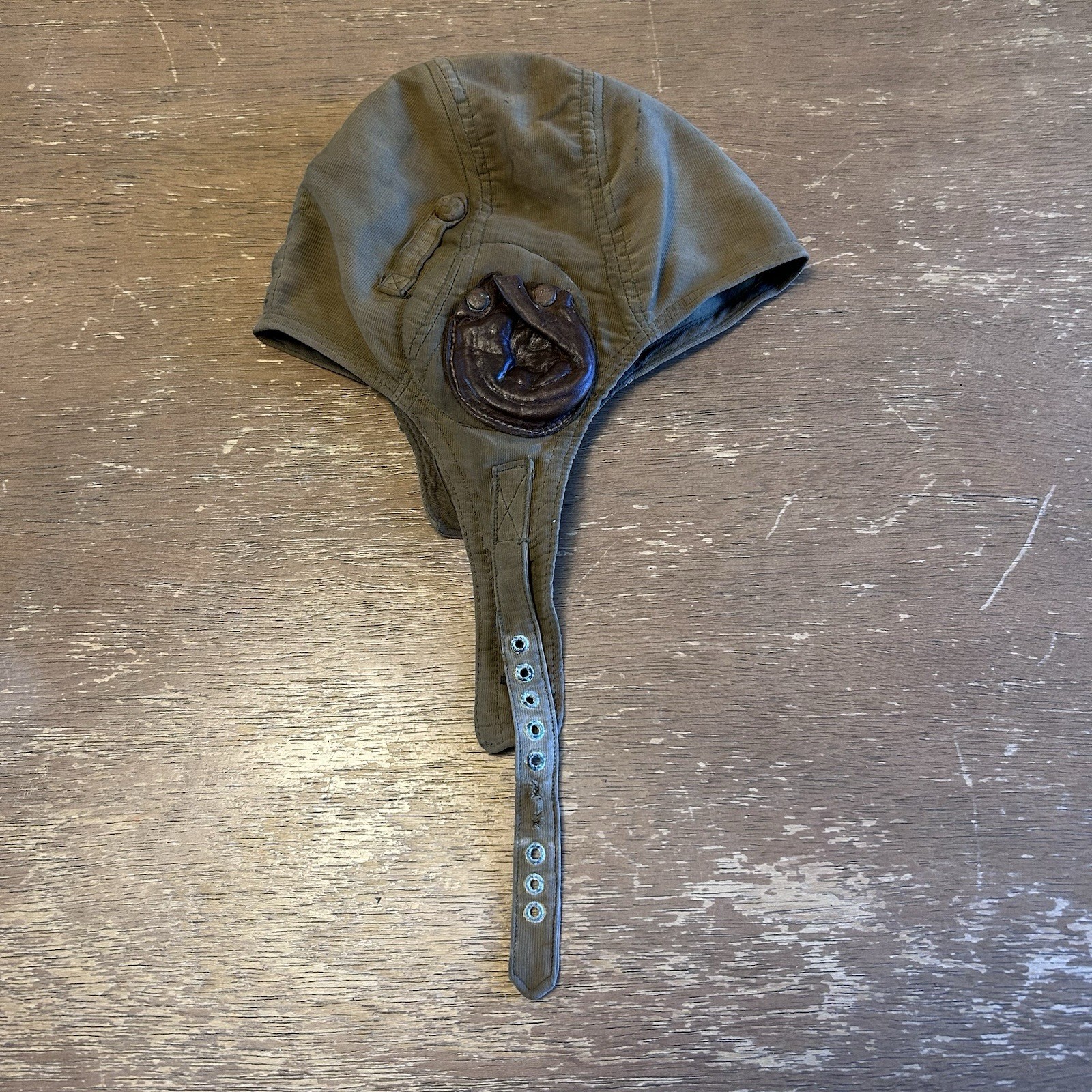 WWII Era U.S. Navy Type M450 Summer Flight Helmet Leather Ear Pouch Olive Drab