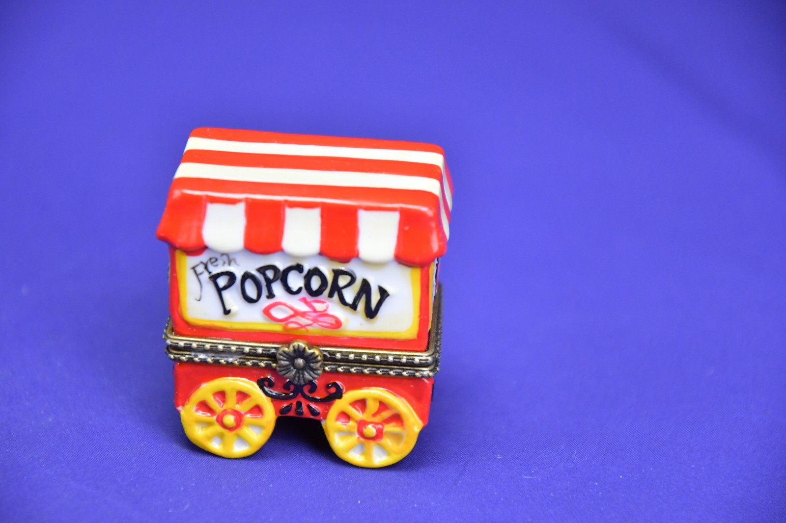 Popcorn Cart w/ Box of Popcorn Charm Porcelain Hinged Trinket Box