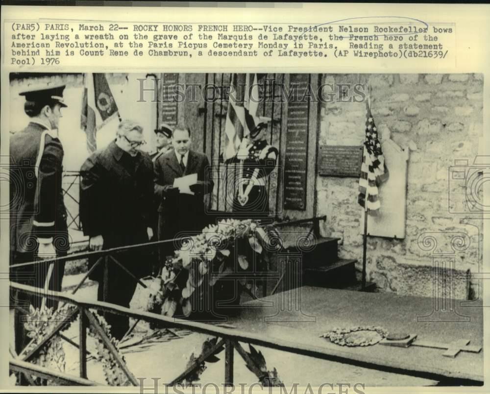 1976 Press Photo Nelson Rockefeller honors French hero Marquis de Lafayette
