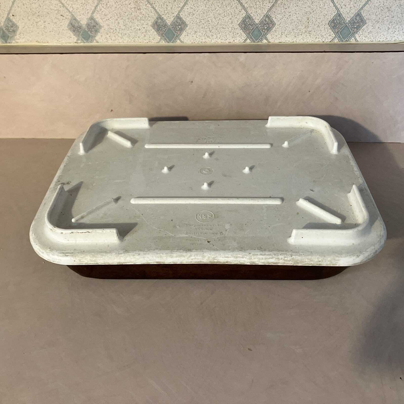 Original Pizza Hut 7.5” Breadstick Pizza Hut Pan w/Proofing Lid