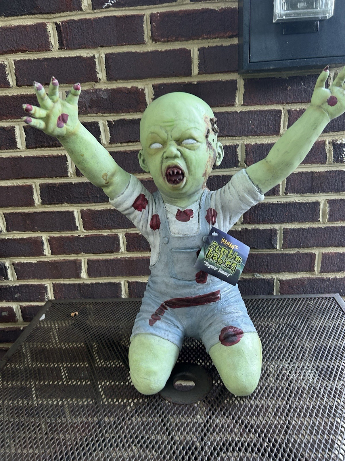 2009 Zombie Baby Jugular Jimmy Halloween Spirit Prop Demonic Prop Creepy Scary