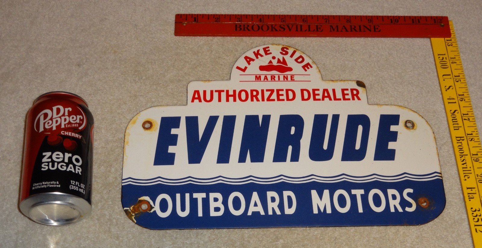 VINTAGE EVINRUDE LAKESIDE MARINE AUTHORIZED DEALER OUTBOARD MOTOR PORCELAIN SIGN