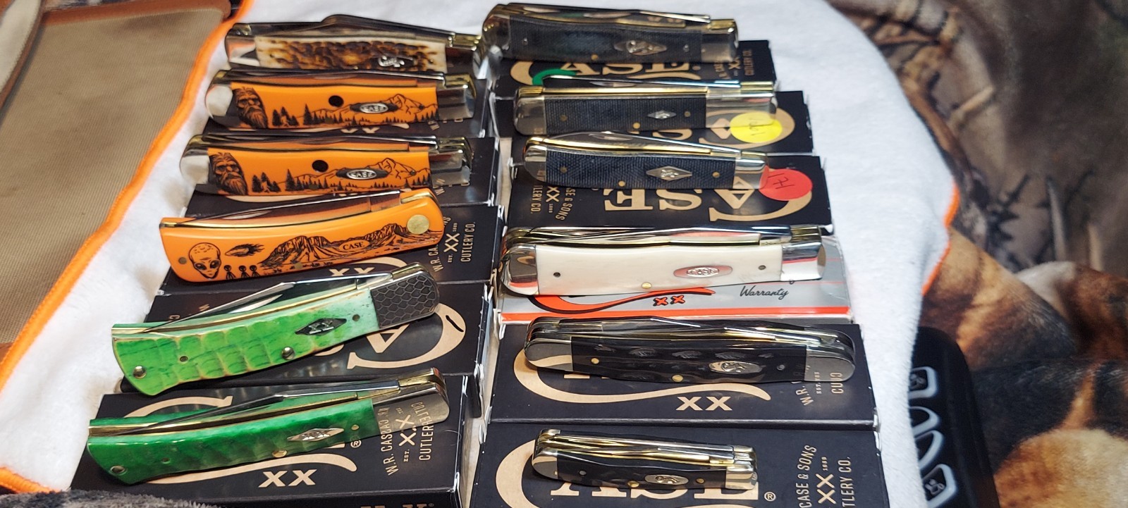 Case Xx Lot Of 12 Knives In Original Box.  Resellers Lot