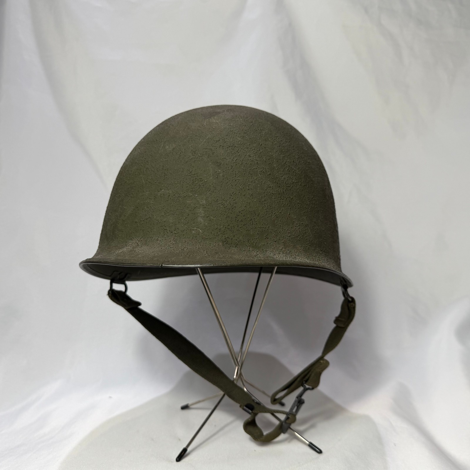 WW2 Front Seam United States Army Helmet Shell Swivel Bail 367A USA