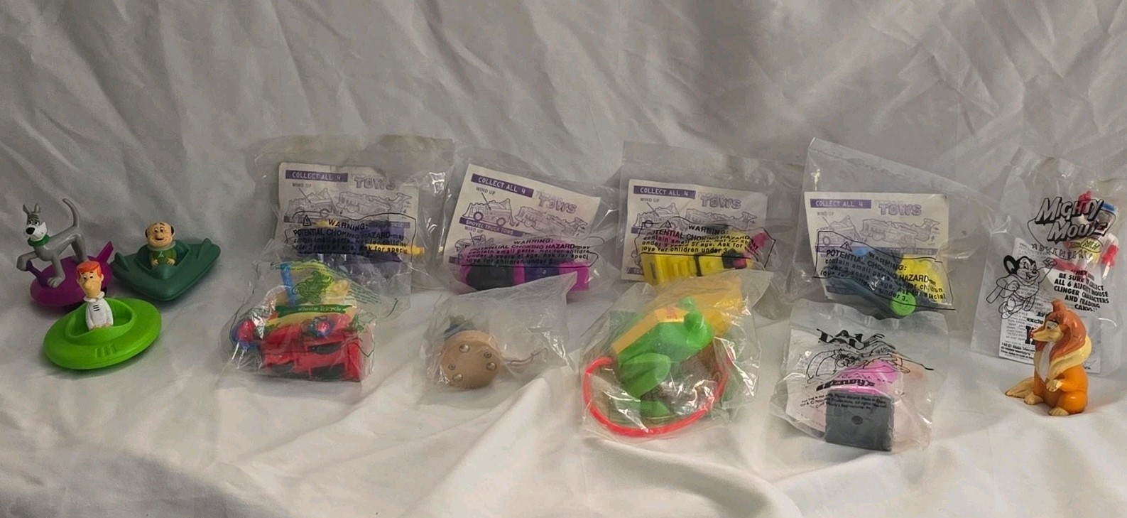 Wendy\'s 1995 Kids Meal Toy Lot Techno Tows ALF Tales Frogger Cow & Chicken