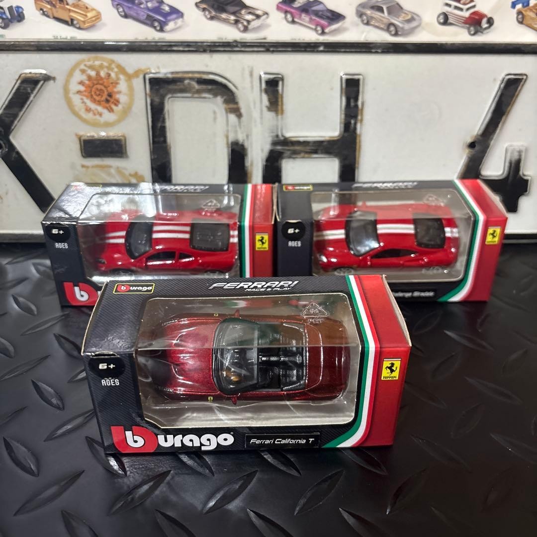 Burago Ferrari #ec79de