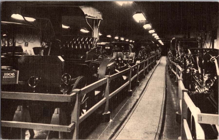 Princeton MA postcard THE MUSEUM OF ANTIQUE AUTOS 1906 SCHACHT CAR 9/12 BB3747