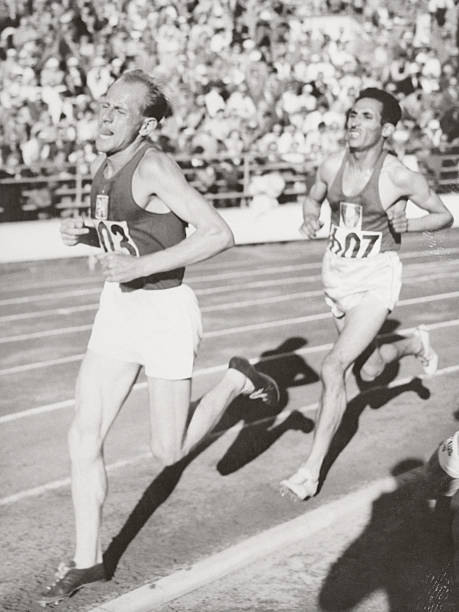 Helsinki Zatopek Wins 10 000 Meter Run Emil Zatopek Czechoslovakia - 1952 Photo