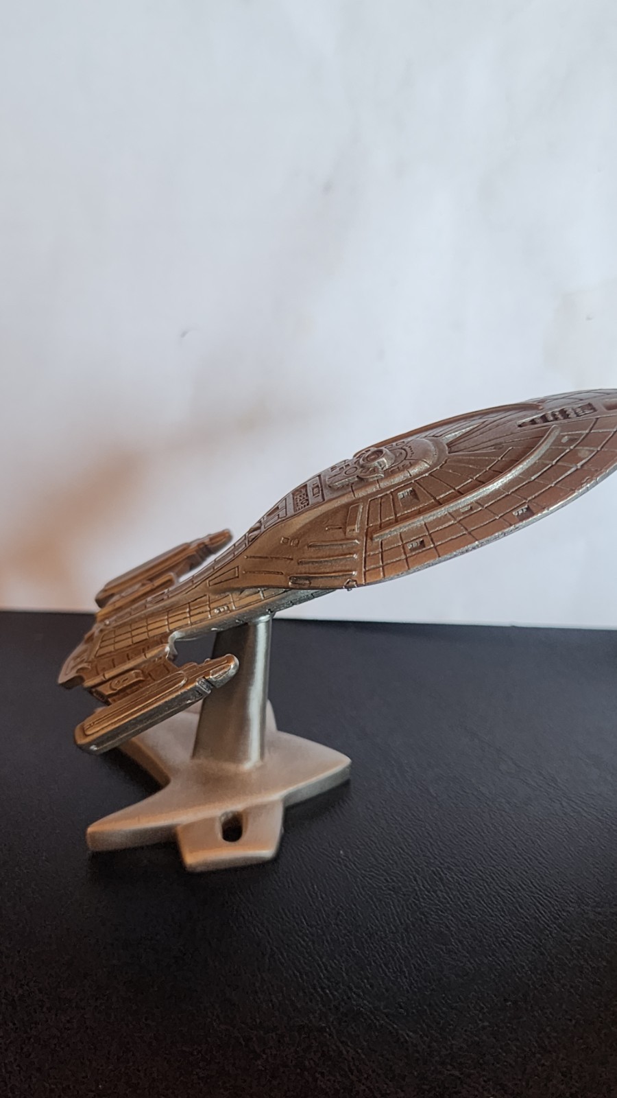 Lot of 7 Rawcliffe Pewter Star Trek Ships & Figurines