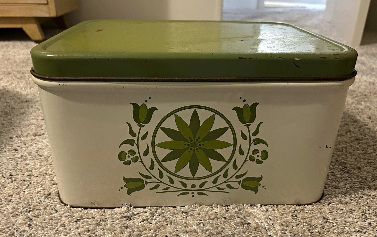 Vintage Green Floral Metal Bread Box Tin Hinged Lid Retro Kitchen 14x10x8