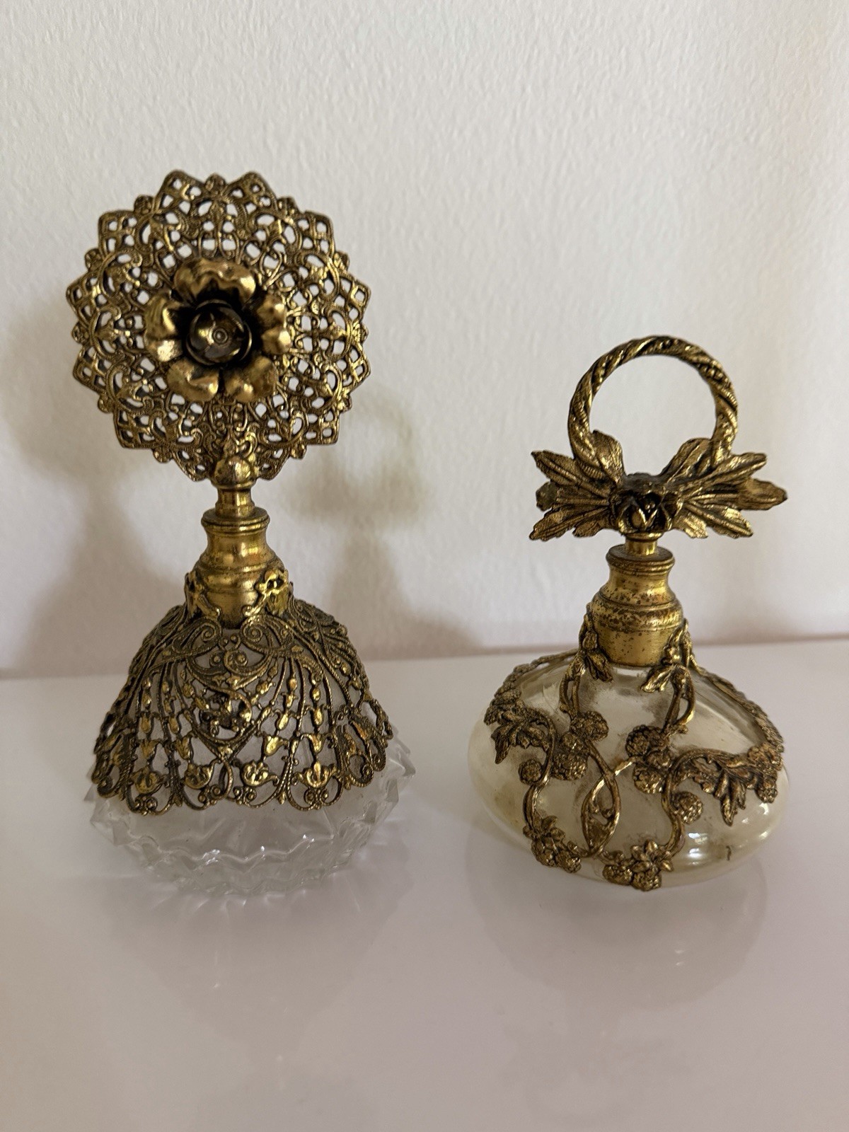 Vintage Set of 2 Gold Ormolu Filigree Perfume Bottles Hollywood Regency Vanity
