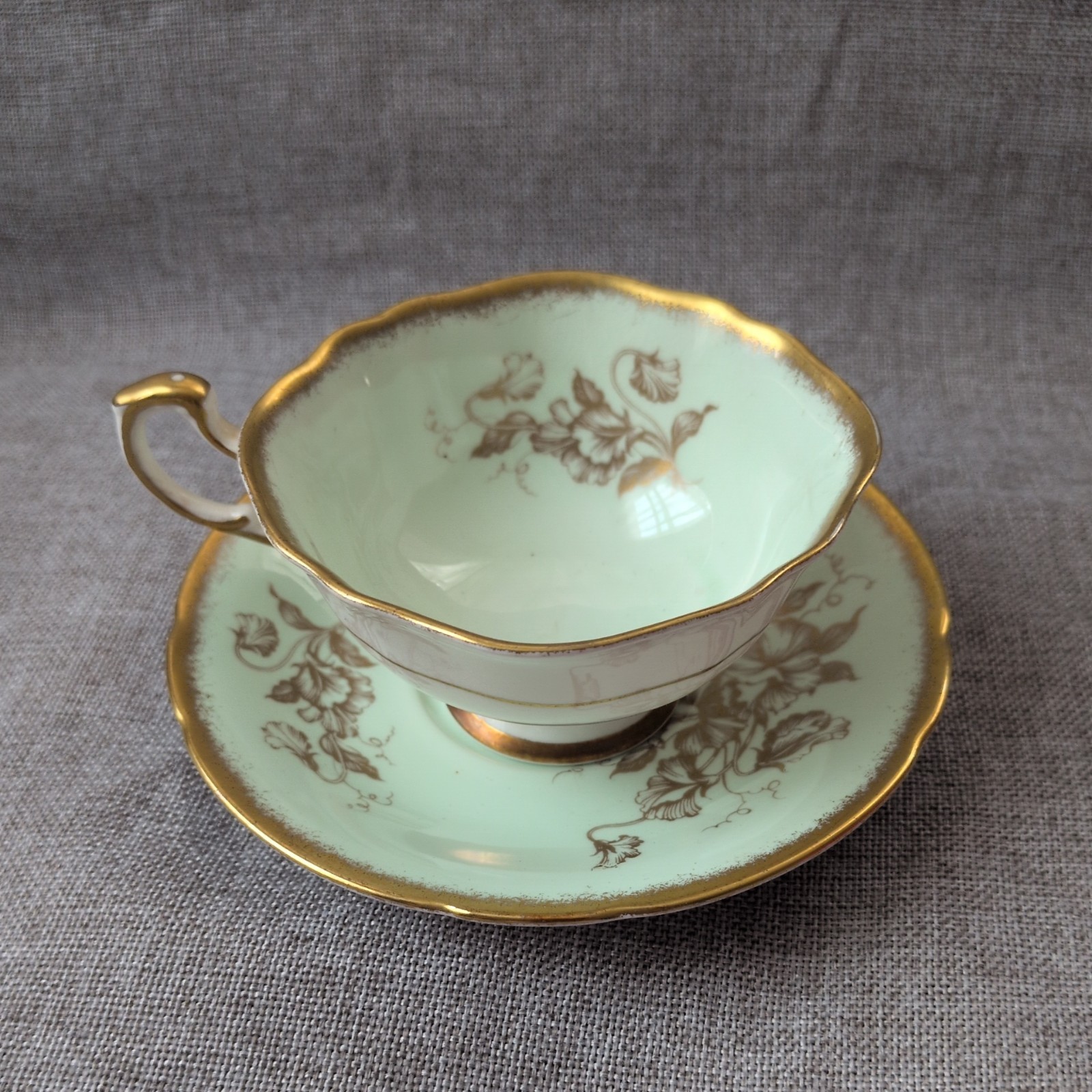Paragon Mint Green Gold Coffee Tea Cup Saucer Majesty The Queen Bone China READ*