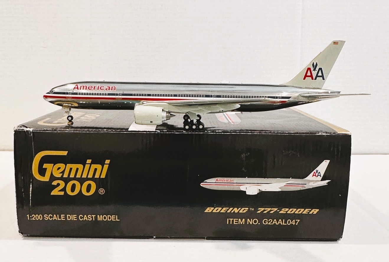 Gemini Jets G2AAL047 American Airlines Boeing 777-200 N776AN Diecast 1/200 Model