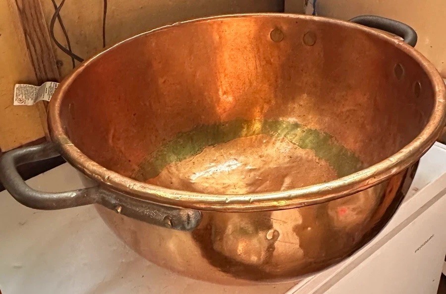 Large Antique Copper Candy/Confectioner Kettle Bowl iron Handles Star Mark # 3