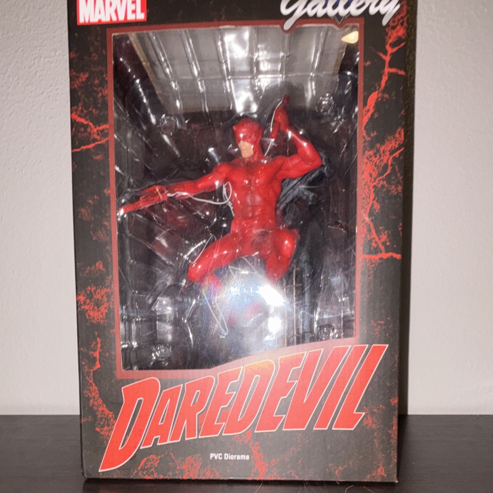 Diamond Select Toys Marvel Gallery Daredevil 1:8 PVC Figure 9in Boxed